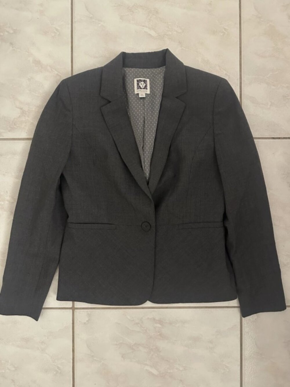 Anne Klein Suit Jack Women's Size 6 Petite in Gray